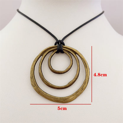 Simple Personality Hollow Circle Necklace Pendant 951a27c2 0220 44df a158 d10a4d95cee9