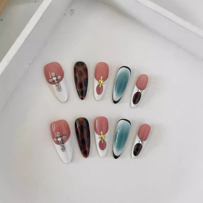 Autumn And Winter Blooming Hand-painted Maillard White Elegant High-end Long Handmade Wear Manicure 952e4fa1 5afd 4a41 b6f4 1