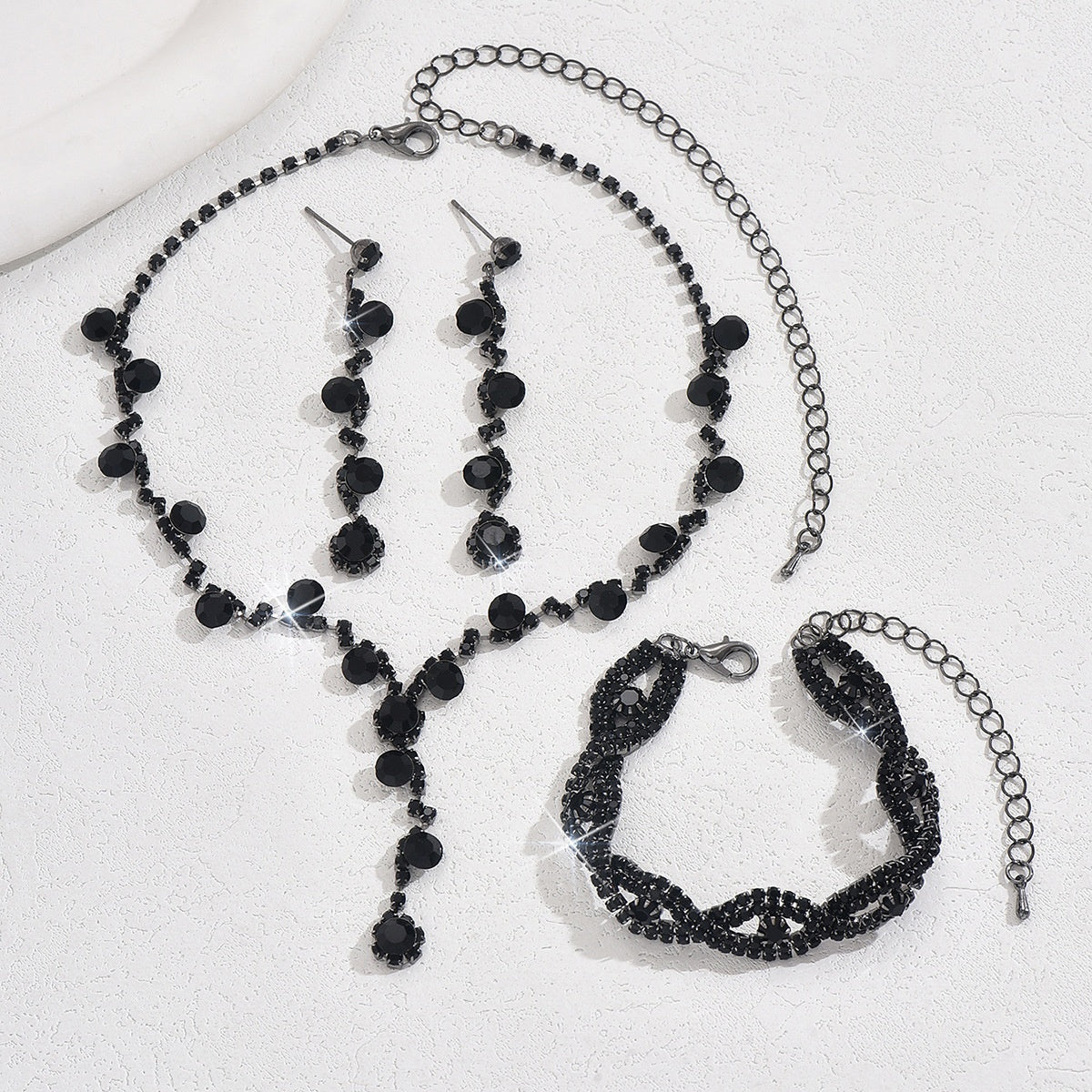 Fashion Crystal Necklace Ear Stud Bracelet Jewelry Accessories