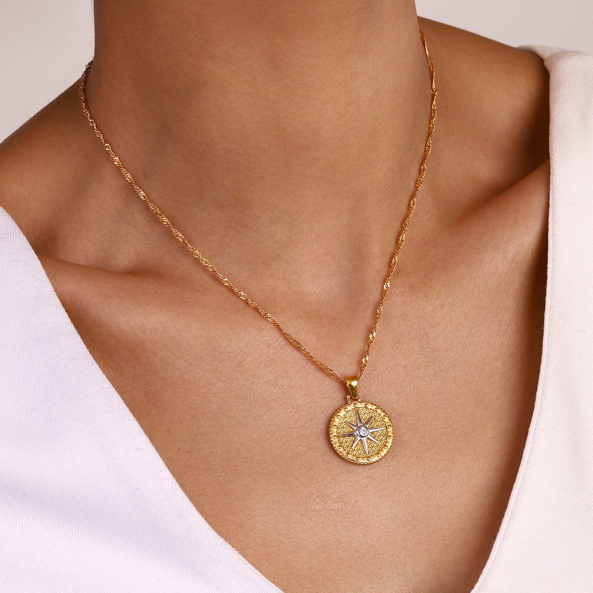 Parker Gold Star Pendant Necklace