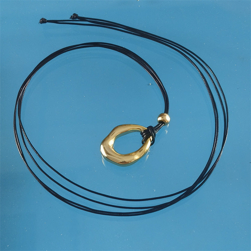 Design Sense Irregular Circles Pendant Necklace 97d6dc19 faf5 4d9d bb4a 5e4786971cb6