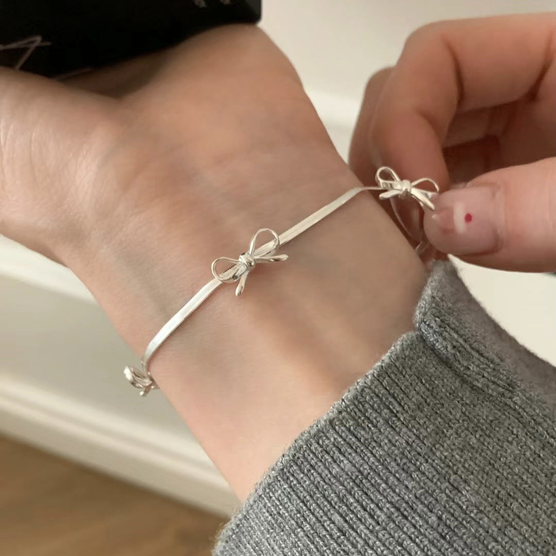 Bow Snake Bones Chain Bracelet For Women 9a3fba0c d8fa 4fa2 bc35 a54b3d7fcf3a