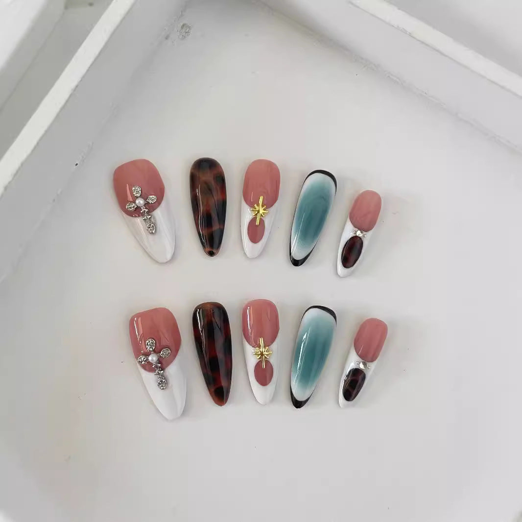 Autumn And Winter Blooming Hand-painted Maillard White Elegant High-end Long Handmade Wear Manicure 9aaf41da c53a 45ea 9d1c 6