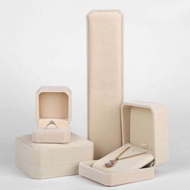 Jewellery Box Bracelet Ring Flannel Storage 9c396cfc 373f 4c69 8b0f 7fe7f905b1a0 trans