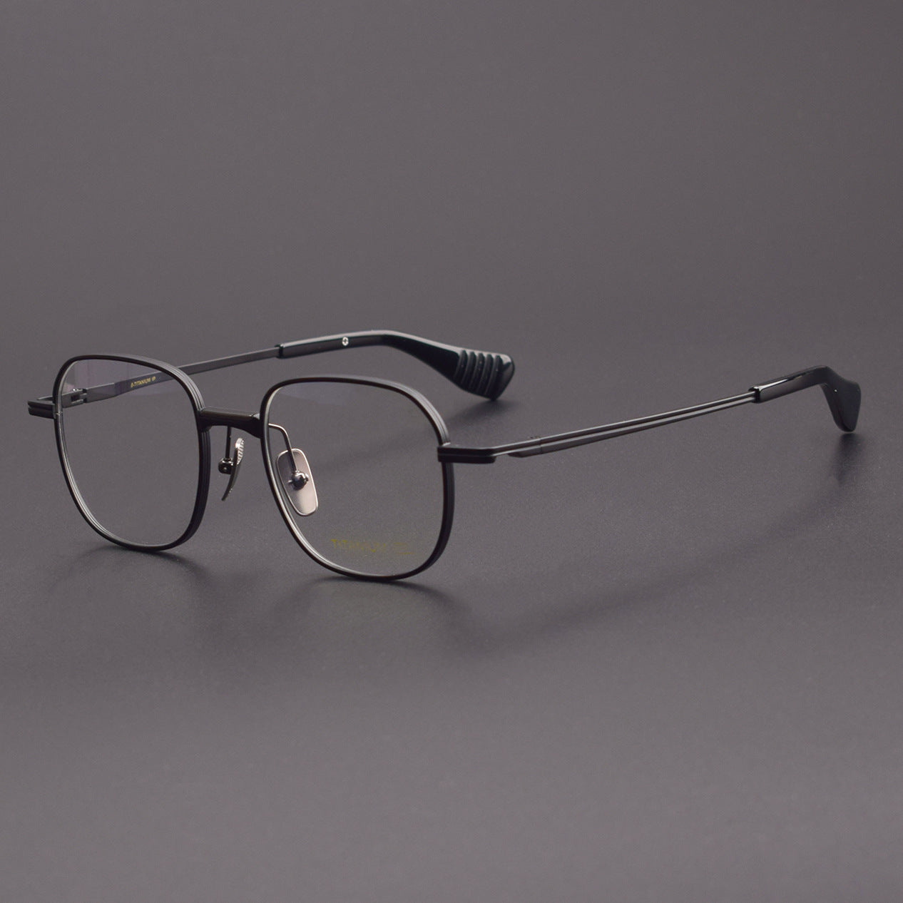 Vintage Glasses Rim Pure Titanium Optical Anti-blue Light 9ca1478a c21e 4970 a38f dc497972f74b 80a498da edc9 454d b24e 46fb1b