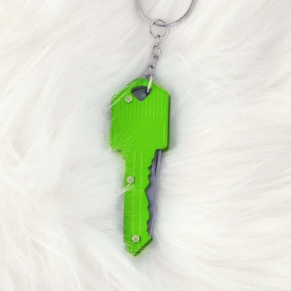 Mini EDC Multi-function Key Knife Pendant 9e088e0b 6b9b 4b9b 8ae8 d2e4bf81e043