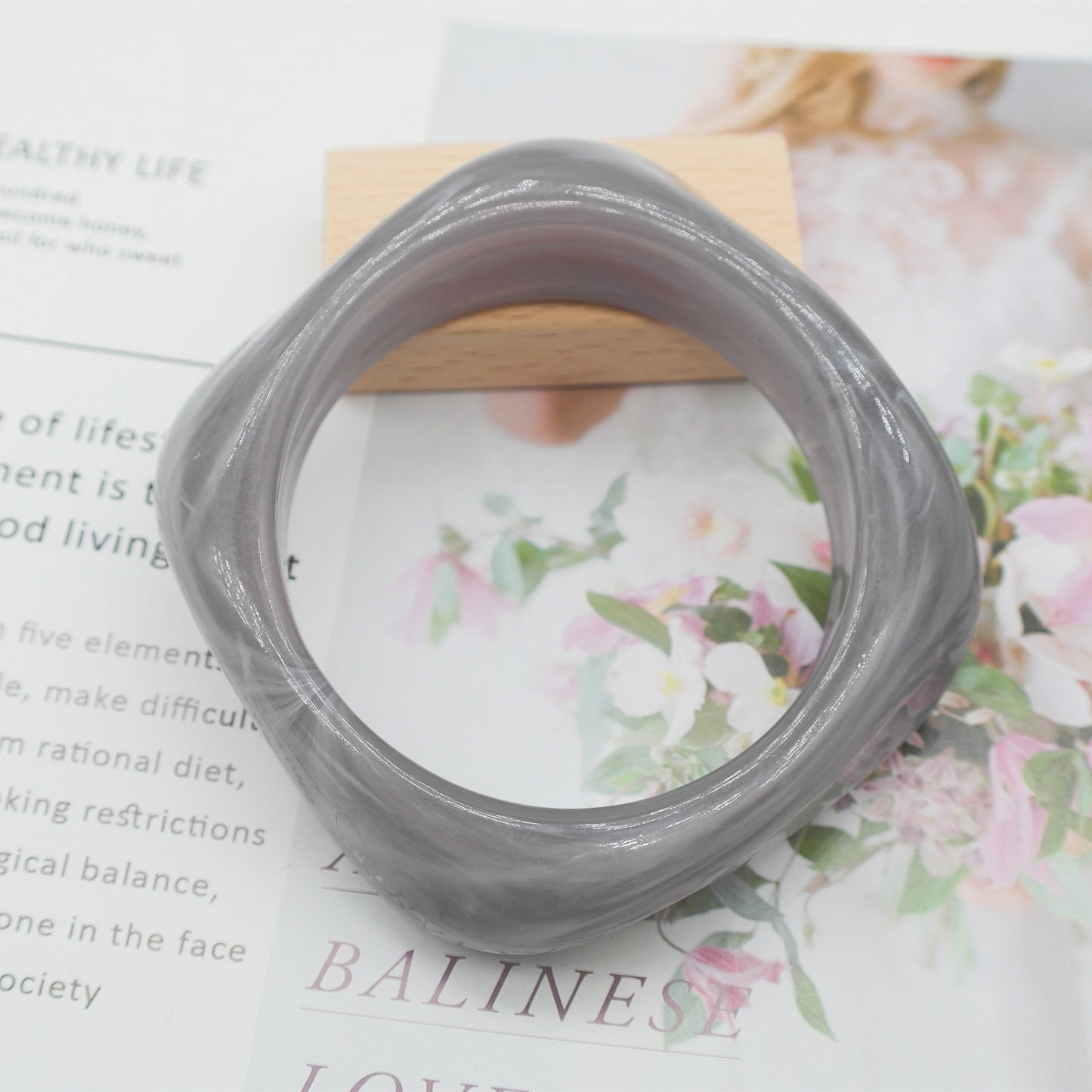 Marbling Acrylic Bracelet Shaped Irregular Square 9eac5376 ca68 4ea2 9f88 4b6cd298e6fc