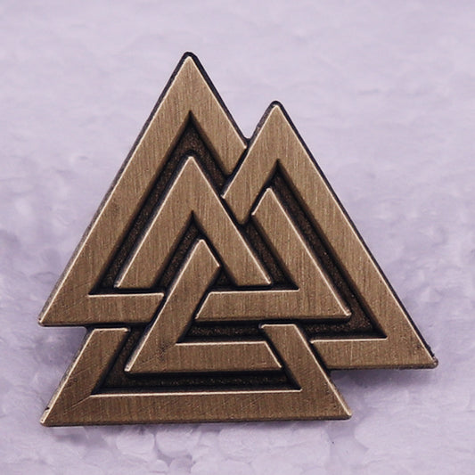 Fashion Personality Triangle Symbol Brooch 9f121993 0fb6 45c2 8c1e 5a333c50422e