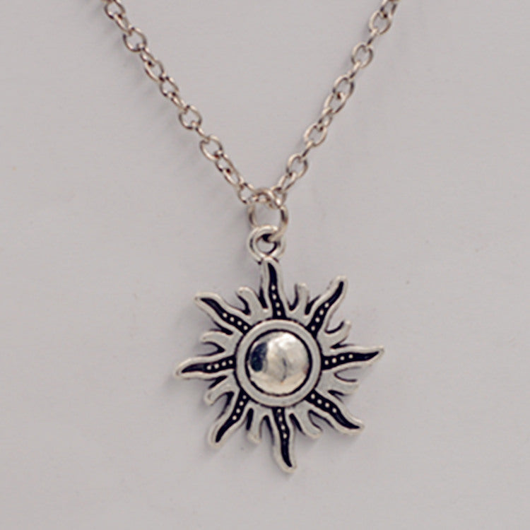 Moon Sun Short Necklace Unisex Alloy Electroplating Tattoo Pendant 9fa56a3f 7ee9 44ae a03e bedca0ad242f
