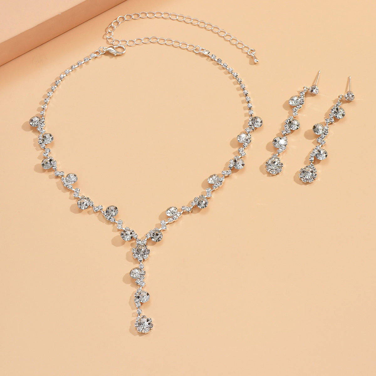 Fashion Crystal Necklace Ear Stud Bracelet Jewelry Accessories O1CN018rTv4T1ynqOXvlSOW  1988846624 0 cib
