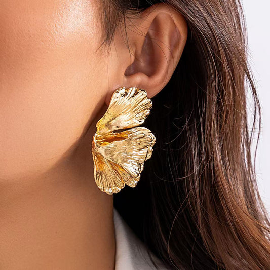 Fashion Personality New Metal Flower Earrings For Women O1CN01INDLZv1biarpwD2bG  2216858653499 0 cib