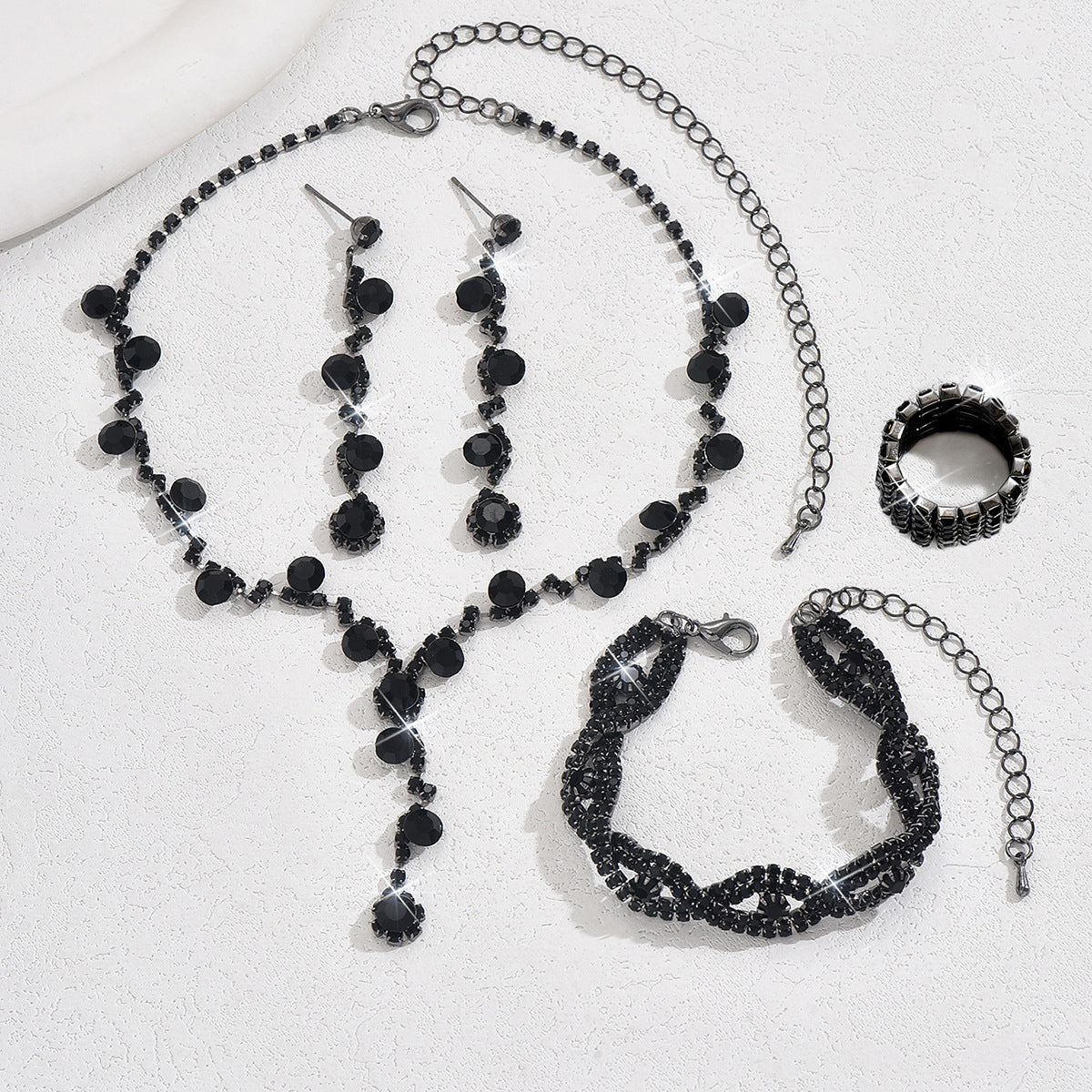 Fashion Crystal Necklace Ear Stud Bracelet Jewelry Accessories O1CN01JFqlZE1ynqSx4W8df  1988846624 0 cib