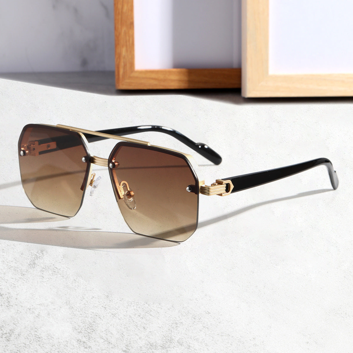 Fashion Personality New Men's Sunglasses Box O1CN01YkGuHQ2Fasnaz0jaV  2215168448897 0 cib