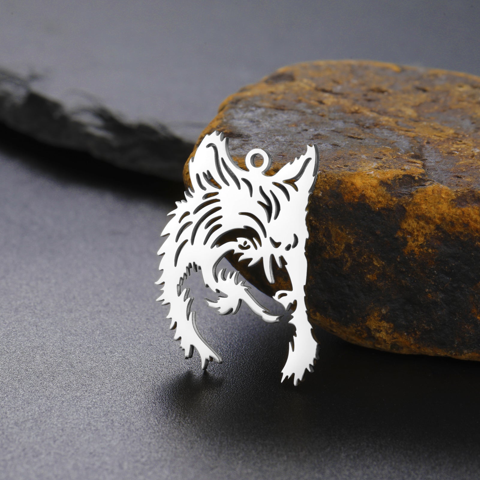 Vintage Wolf Head Animal Stainless Steel Pendant Accessories O1CN01aW5dOl1QNYu5ZRPEs  993211964 0 cib