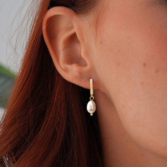 European And American Real Gold Brass Electroplated Fashion Personalized Design Earrings O1CN01e8VZus24847OYvP0c  22083781573