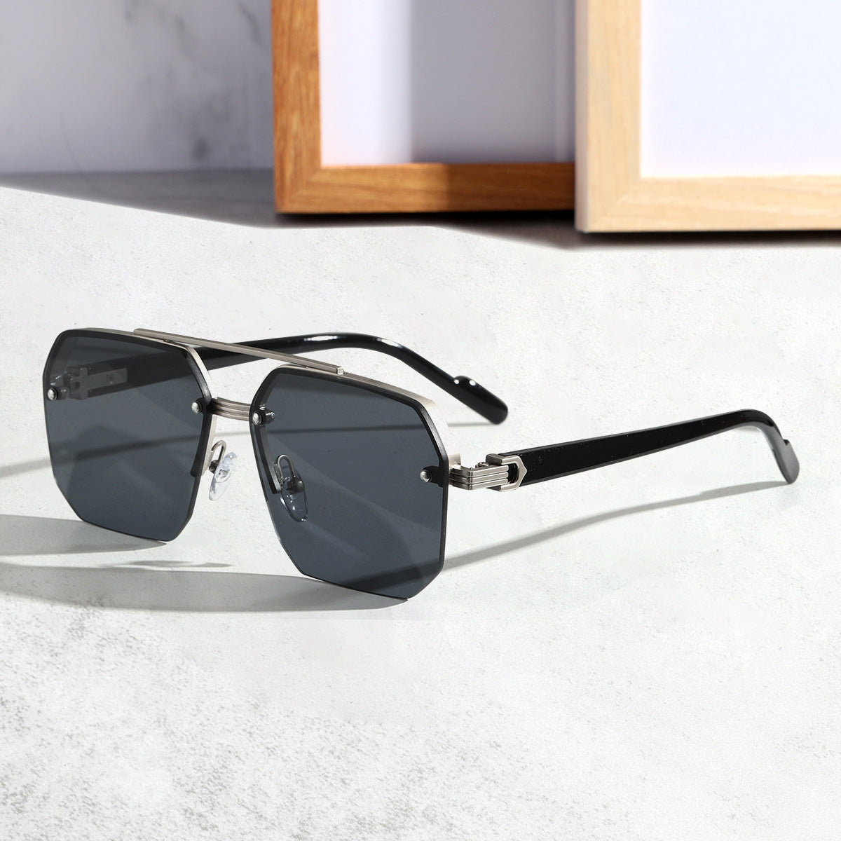 Fashion Personality New Men's Sunglasses Box O1CN01hwivoM2FasnZun3UF  2215168448897 0 cib