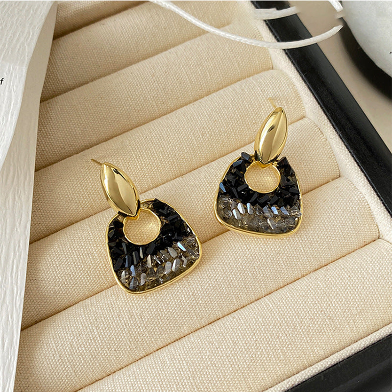 Elegant All-matching Graceful Earrings O1CN01mD5gEW216HcISa9aD  2216332766935 0 cib