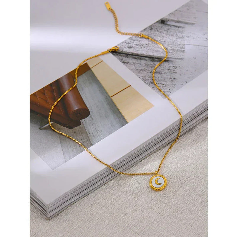 18K Golden Clavicle Chain French Simplicity Titanium Steel Shell Love Heart - HD Wireless Product #5