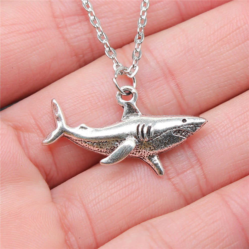 Popular Ornament Shark Pendant Necklace O1CN01qeV7hu1sW5DL38sBR  2211689465773 0 cib