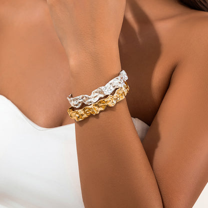 Liquid Irregular Lava Fold Open Bracelet O1CN01tNWveG23QYUeIuvo4  2218335037250 0 cib