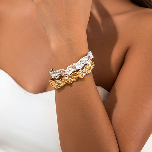 Liquid Irregular Lava Fold Open Bracelet O1CN01tNWveG23QYUeIuvo4  2218335037250 0 cib