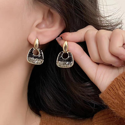 Elegant All-matching Graceful Earrings O1CN01tk6eTJ216HcLPoiY6  2216332766935 0 cib
