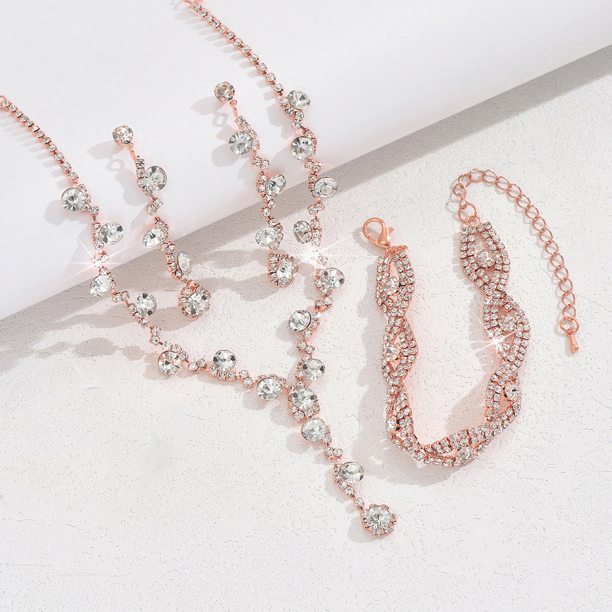 Fashion Crystal Necklace Ear Stud Bracelet Jewelry Accessories O1CN01xEa1aL1ynqTeyykCG  1988846624 0 cib