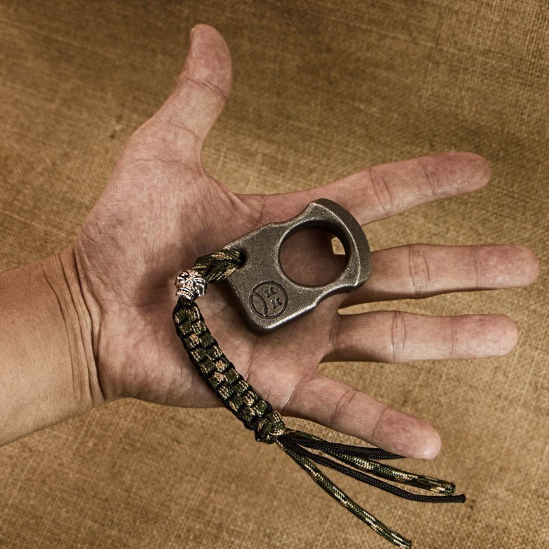 Wild Man Refers To Tiger Survival Equipment Self-defense Anti-wolf Broken Window Tool a05d96e3 51ab 4897 acb6 2b3fc56df278