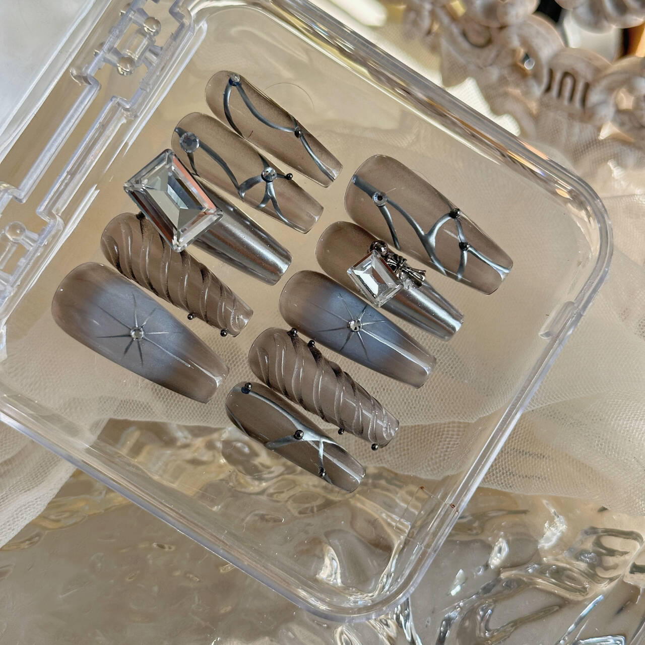 Handmade Long Mechanical Awn Star  Diamond Manicure a23e9ea3 f246 4efb a222 add475a7e3a2