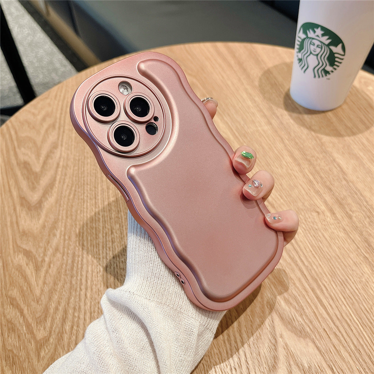 Wave Pattern Electroplating Solid Color Mobile Phone Case a287f555 1e3b 4139 bf34 1f0ea5d43e09