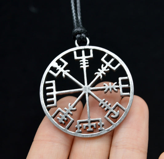 Viking Compass Men's Accessory Pendant Necklace a3e1e319 9ea6 449e a791 21b67ac66fea
