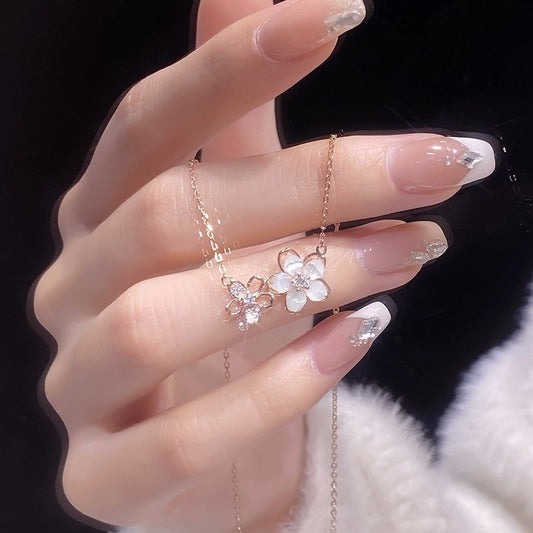 Shell Cherry Blossom Necklace Female Spring And Summer Romantic Sweet Girl Flower Clavicle Chain a44d084f 44c5 4dad bbc4 a9de
