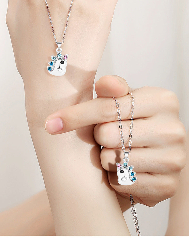 Couples European And American Style Three-dimensional Effect Magnetite Necklace a49b066a 4061 475d b643 d55b258987b4
