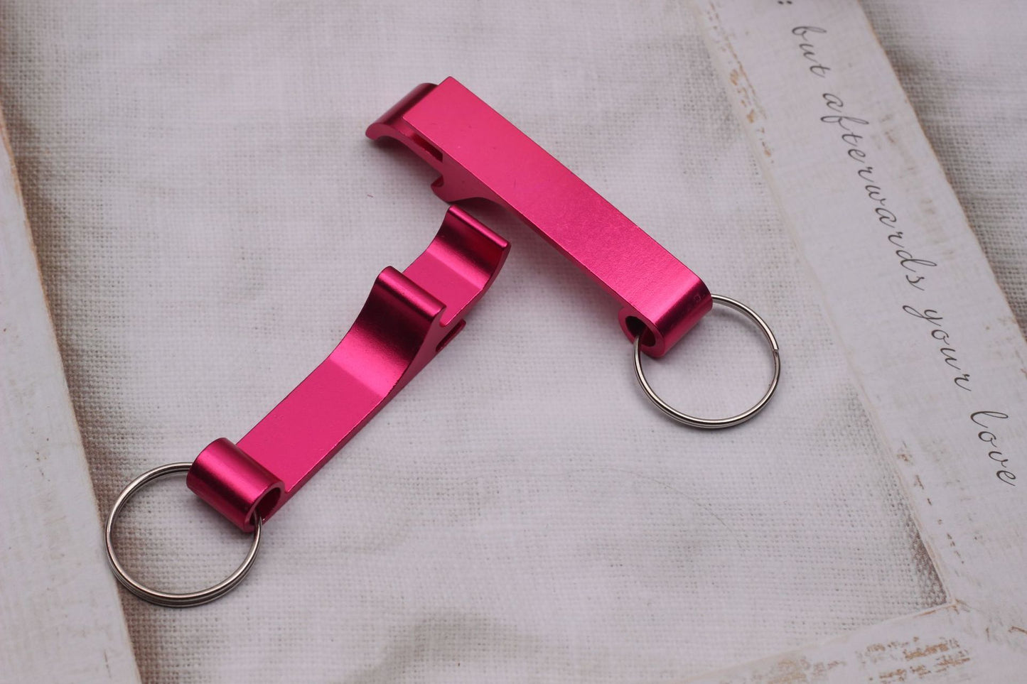 Opening Advertising Beer Key Chain a504d846 752d 4a3c a877 b6a8ea678699