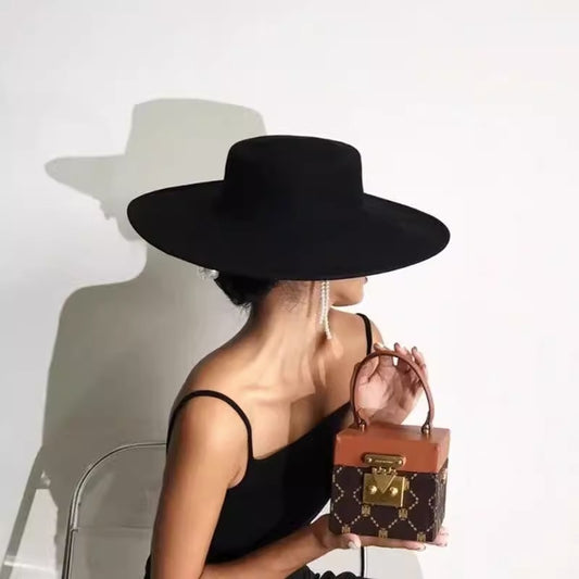 Flat Top Woolen Hat Big Brim Fedora Hat Hepburn Style a50801ca 1799 404b af18 20d4824c8e13