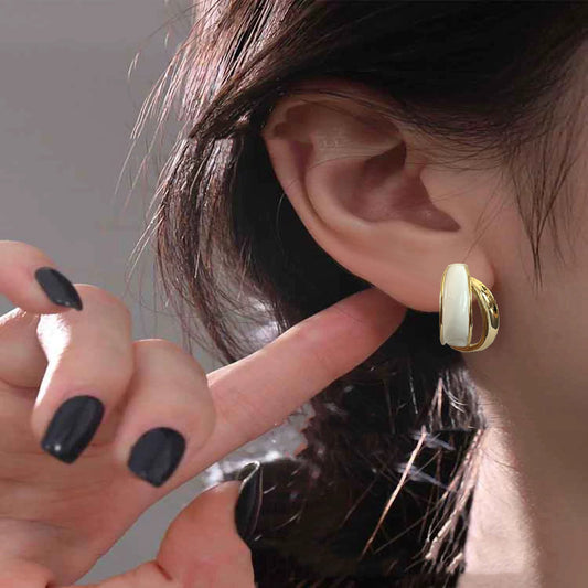 New Curved Enamel Earrings Women's All-match Fashion Earrings a53192b0 83c6 455c ae17 71c6b4235b6e