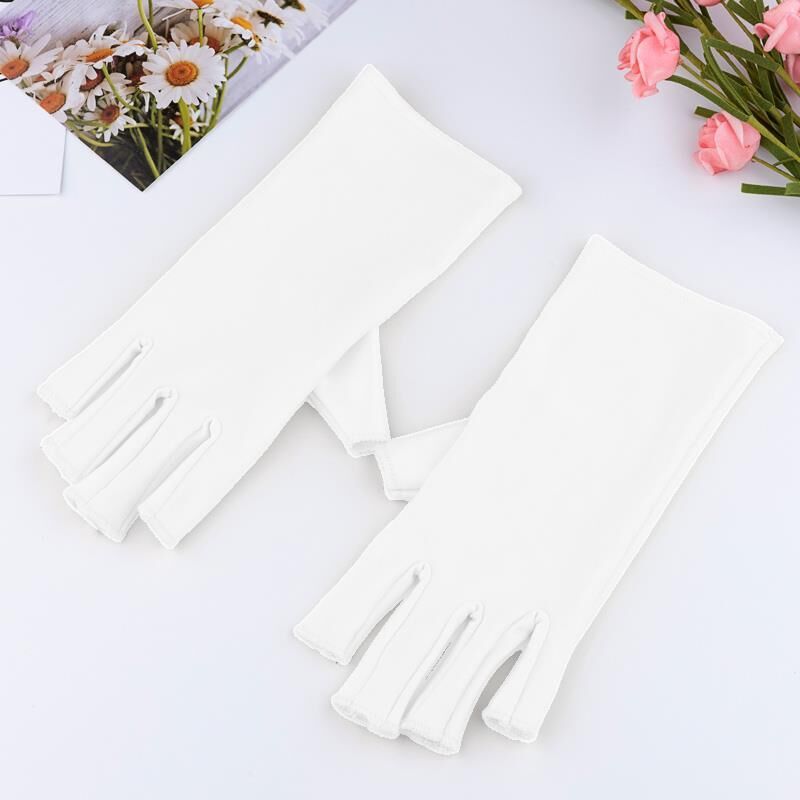 Manicure UV Protection Glove a666a215 62e5 4b7f 8e75 c4777d755db8