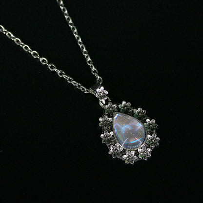 Bohemian Vintage Flower Moonstone Pendant Necklace a696539a 3807 4bd5 8ba0 3912fc2fdc38