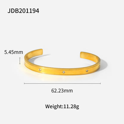 Fashionable And Versatile Gold-plated Stainless Steel Bracelets With Zirconia a9427138 e05b 4868 a4da e850c7848684
