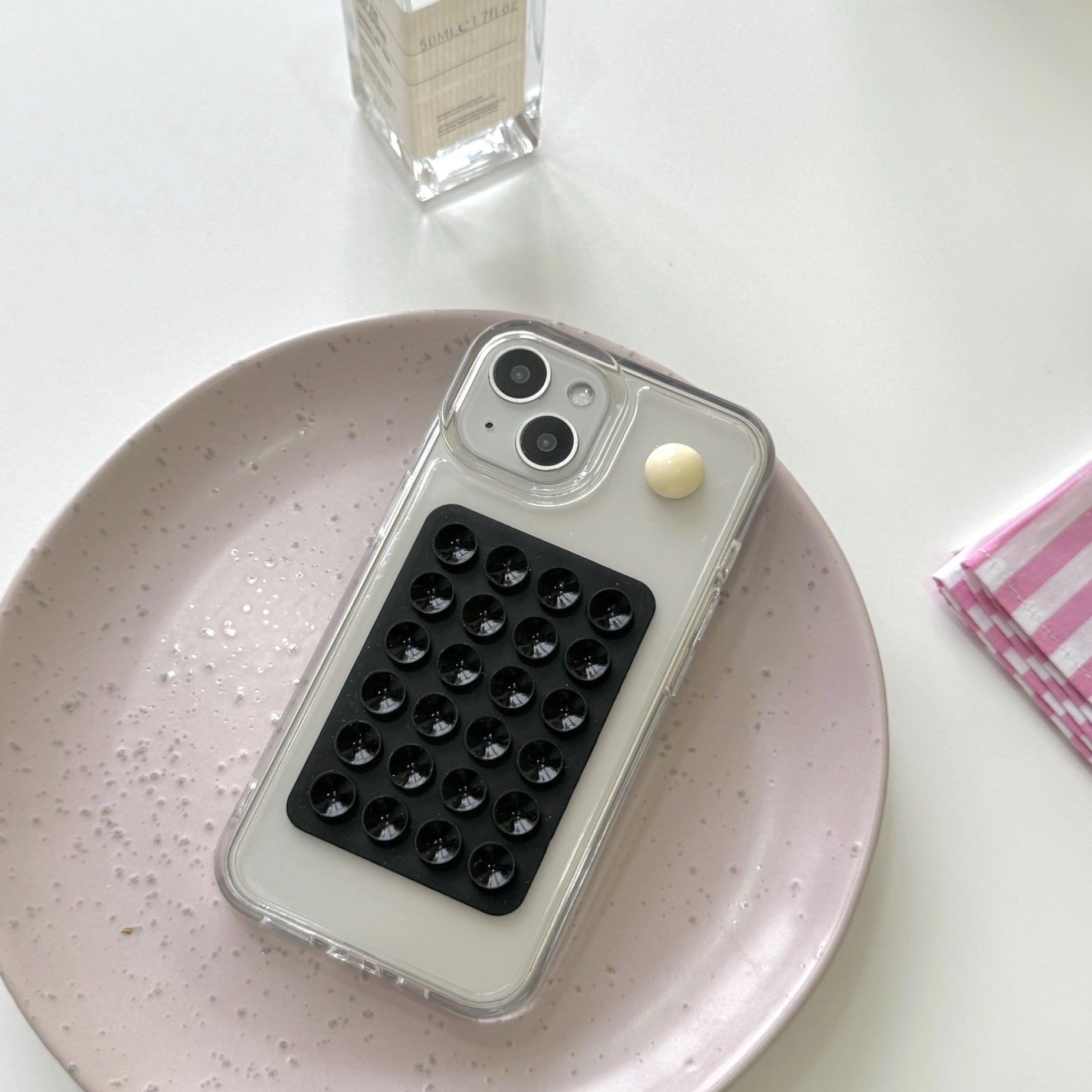Minimalist Creative Stereo Sucker Phone Case ab053d91 ff97 46ae a9e6 088eb7b038b6
