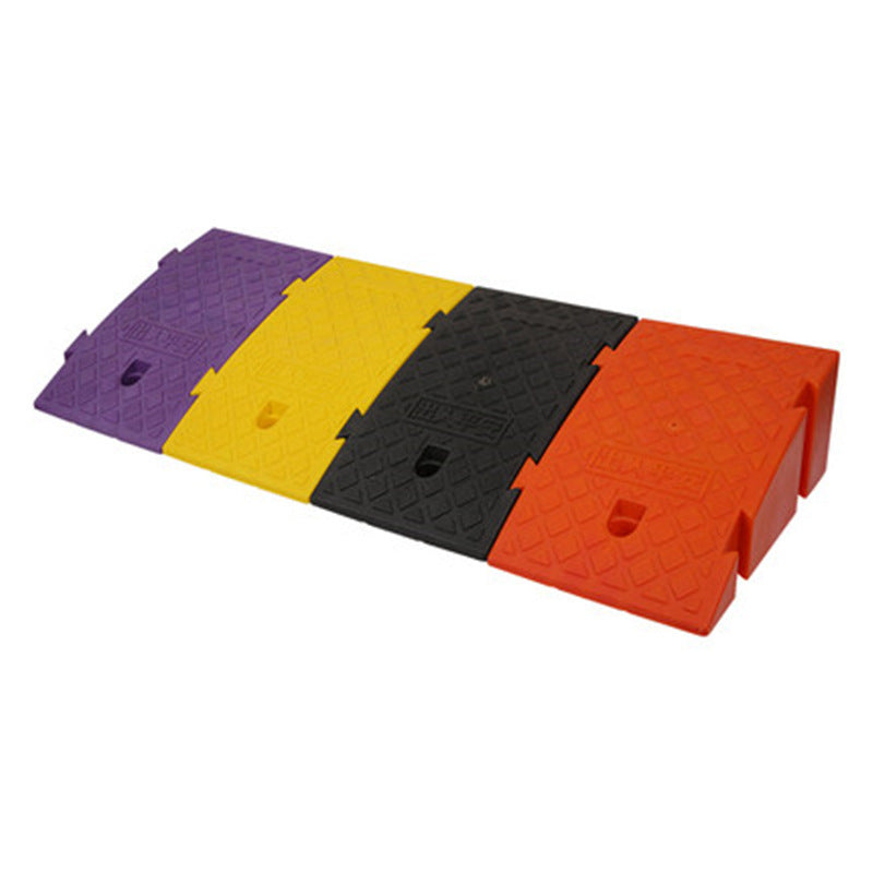 Plastic Car Climbing Uphill Threshold Pad Triangle Pad Speed Bump ab5b74f0 3dfb 4755 9708 adad4a896d8c