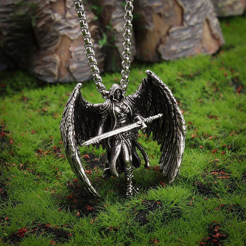 European And American Men's Ladies' Pendant Necklace Ornament ac6ff5b5 1c28 4104 9caa 98b44001763c