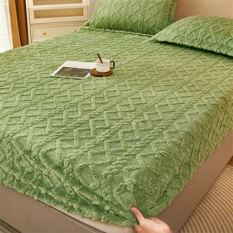 Winter Thermal Flannel Coral Fleece Fitted Sheet Fleece-lined Non-slip Bedspread ac85194b ef76 4f62 ad2c eb91dd4c2e97