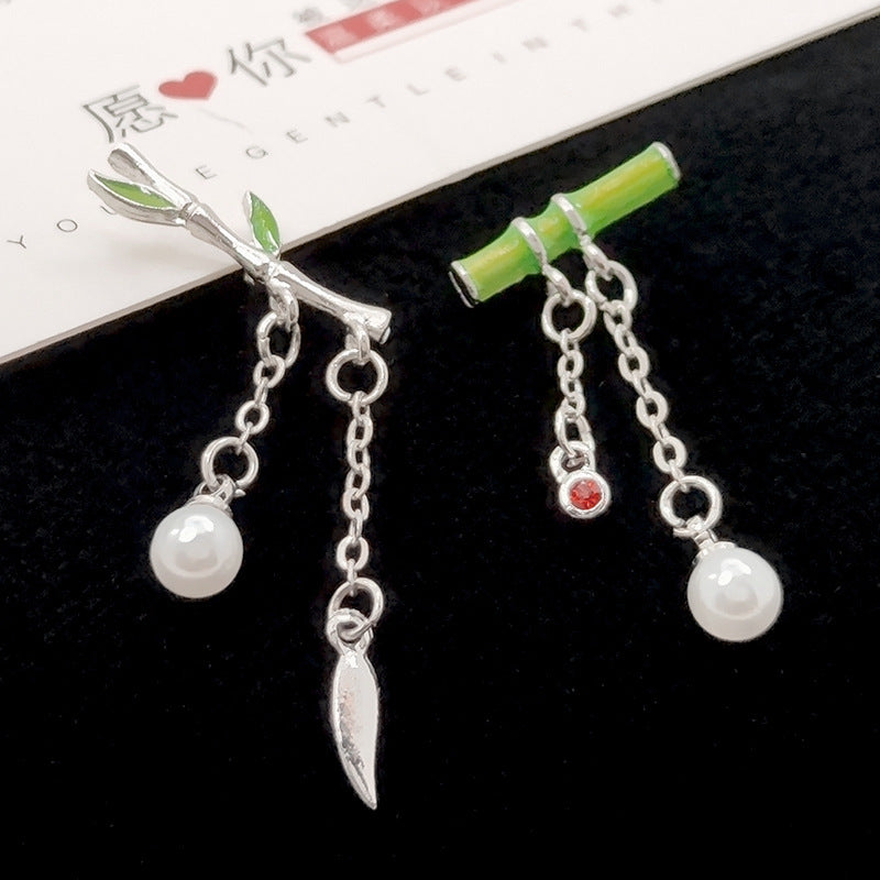 Women's Asymmetrical Bamboo Bamboo Leaf Earrings