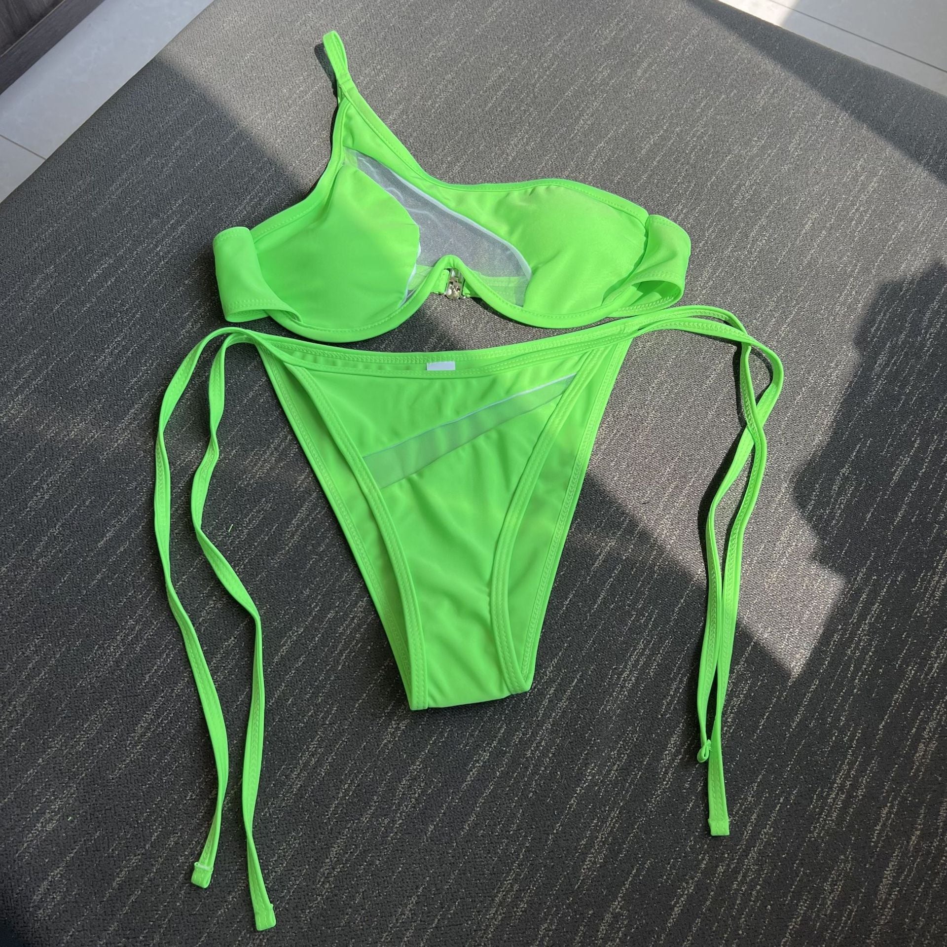 Women's Fashion Split Swimsuit Bikini b066d1c4 dae6 43a8 863f 3fda56bea965