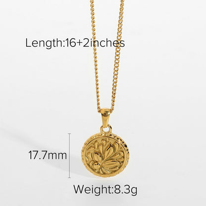 Statement Square Tarot Signet Pendant Necklace b135a671 cd26 4be3 bad1 e3b0c3c95787