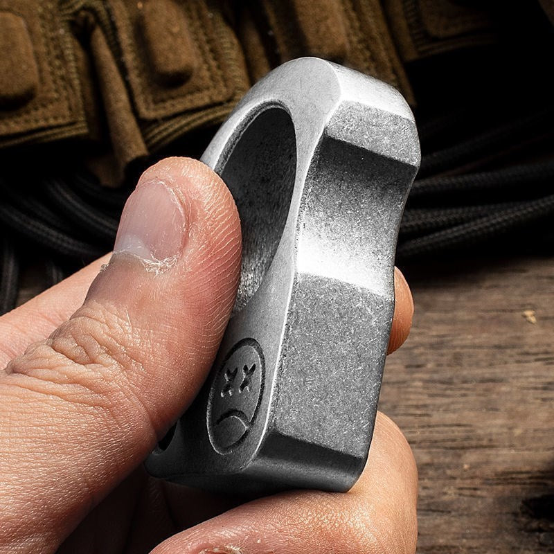 Wild Man Refers To Tiger Survival Equipment Self-defense Anti-wolf Broken Window Tool b24c27d2 e089 4325 a82f 562406d2106a