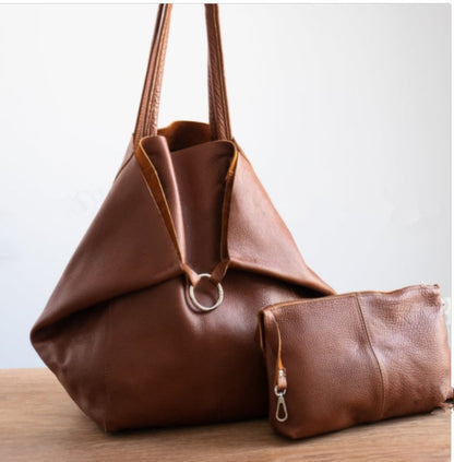 New Large Women Soft Leather Large Capacity One-shoulder Portable Tote Bag b33912bb 2b4d 4dc8 83f7 8cd0c1501321