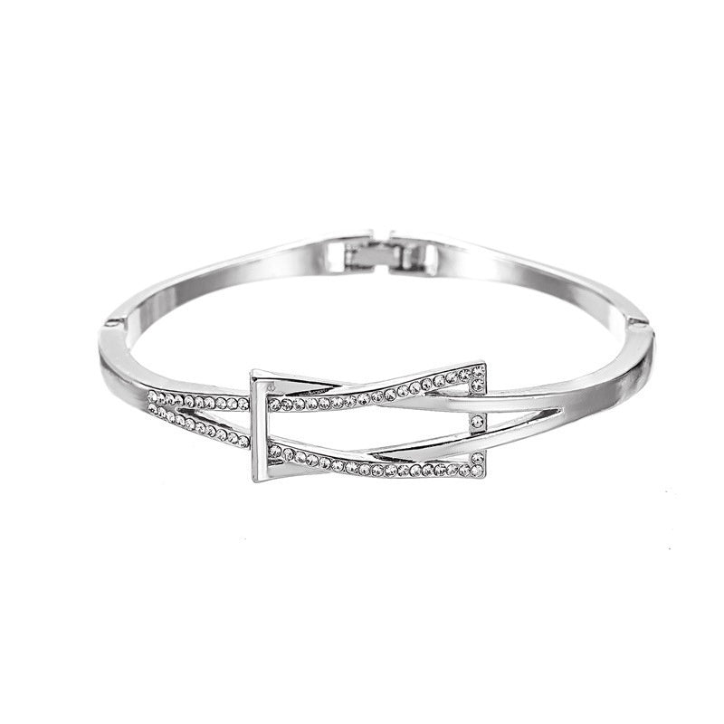 Simple Temperament Alloy Love Heart Fashion Accessories Get Girlfriends Birthday Gift Free b33f4b18 326d 4561 99c0 ac88e5ca2c