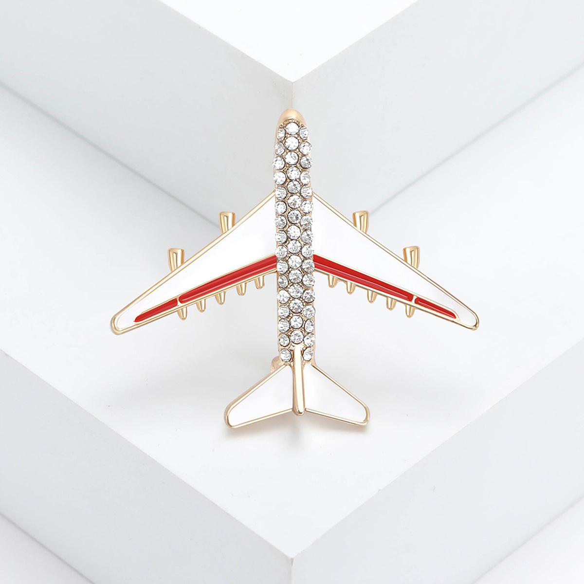 Oil Drip Brooch Exquisite Alloy Diamond-embedded Simple b393cfde db37 4b6e be50 c4625bd02eda